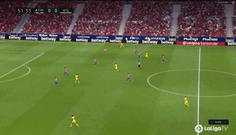 1630275845099056684.gif
